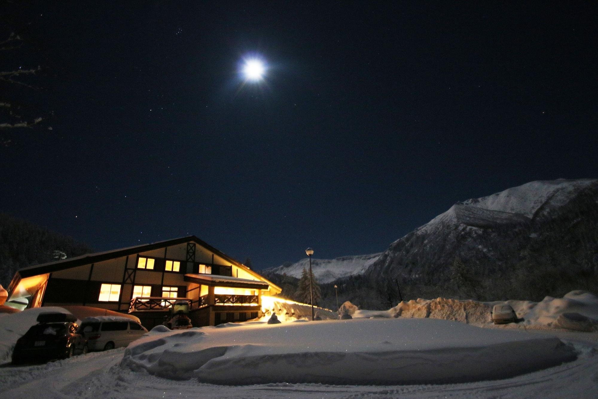 Hotel Furano Shiyuirin Kamifurano Zewnętrze zdjęcie