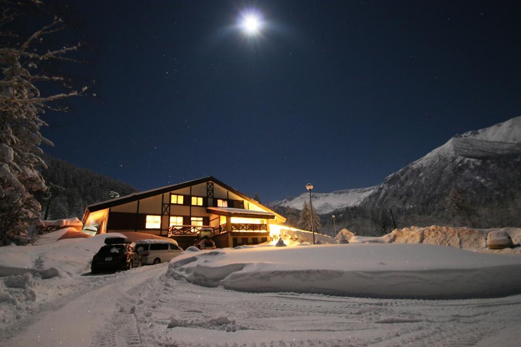 Hotel Furano Shiyuirin Kamifurano Zewnętrze zdjęcie